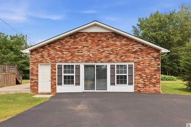 Nestled on 1.89 acres, this home provides a peaceful country - photo 6