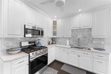 Gorgeous throughout, with a spectacular view - this 2 bedroom 2 - photo 21