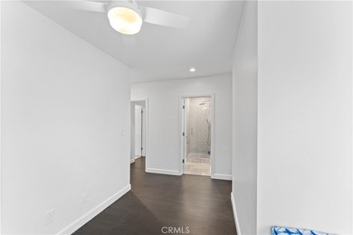 Gorgeous throughout, with a spectacular view - this 2 bedroom 2 - photo 25