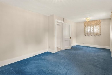 Welcome to 162 Belcoda Drive, a classic Irondequoit Colonial - photo 26