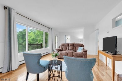 Welcome to affordable lakefront living on beautiful Lake Shawnee - photo 6