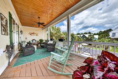 PRICE REDUCED!!! This exceptional custom-built residence - photo 47