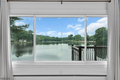 Welcome to affordable lakefront living on beautiful Lake Shawnee - photo 7