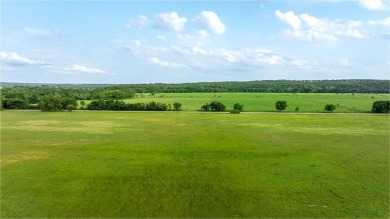 Prime Commercial Opportunity at Major Intersection. Gateway to - photo 2