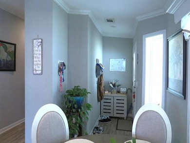 This beautifully maintained 1,248 square foot manufactured home - photo 9