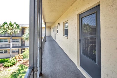 Step into this beautifully maintained 1-bedroom, 1.5-bath condo - photo 3