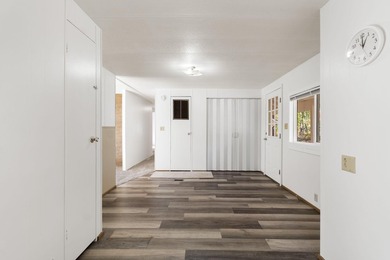 Sellers have purchased a 1 year home warranty! Beautifully - photo 6