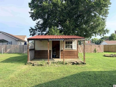 SHORT SALE OPPORTUNITY! Move-in ready and packed with value - photo 10