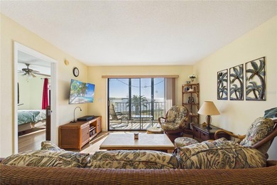 Turnkey Waterfront Condo with Stunning 180? Gulf Views - Move-In - photo 2
