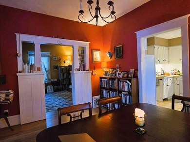 Driftless Region Gem: 4 BR, 2 Bath, 1916 terra cotta block - photo 14