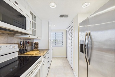 Turnkey Waterfront Condo with Stunning 180? Gulf Views - Move-In - photo 7