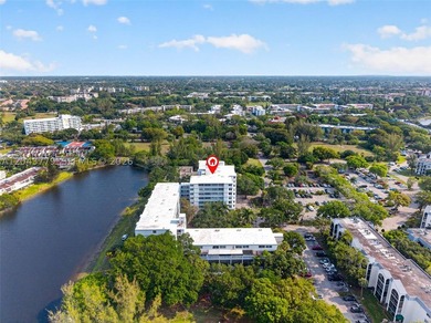 Beautiful 4th-floor, 2-bedroom, 2-bathroom condo located in the - photo 22