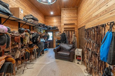 Horseman's Dream of Central Oregon is a 35.21+/- acre estate w/ - photo 35
