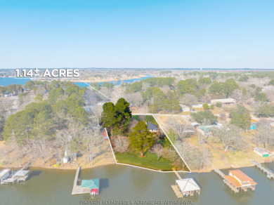 Great Waterfront Home With Boathouse - Lake Palestine - photo 27