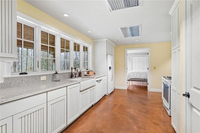 A most private landscaped oasis inside I-285 in the City of - photo 48