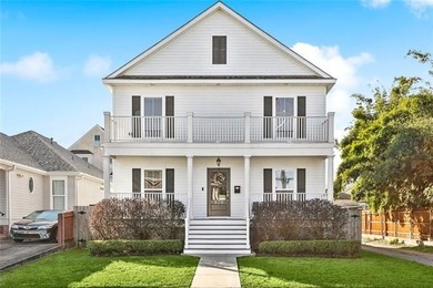 Lake Pontchartrain Home For Sale in New Orleans Louisiana