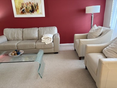 Welcome to this two-bedroom, one-and-a-half-bath waterfront - photo 5