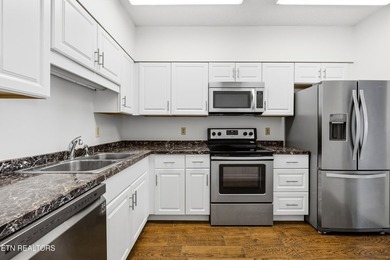 Welcome to the Westcliff Condominiums, one of Knoxville's - photo 7