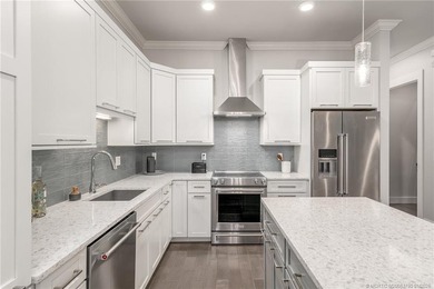 Sophisticated coastal living in the heart of Historic Downtown - photo 11