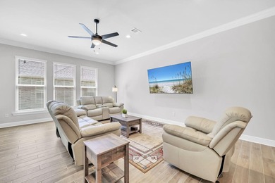 Welcome to the popular Sycamore III floor plan in the - photo 19