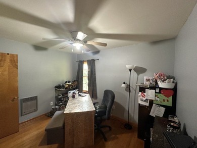 Nice 3 BR 1BH brick home with full size basement on 9.67 acres - photo 22