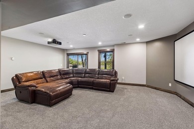 There are properties, and then there are estates that redefine - photo 29