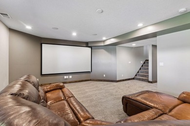 There are properties, and then there are estates that redefine - photo 30