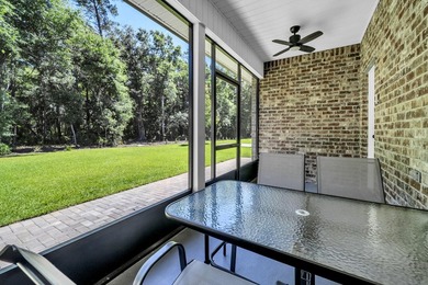 Welcome to the popular Sycamore III floor plan in the - photo 45