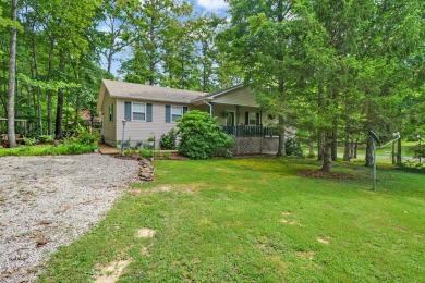 Whispering Winds Lake Home For Sale in Jamestown Tennessee