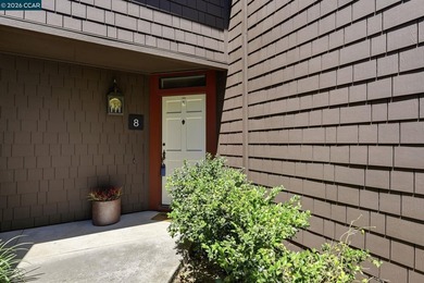 Single level, ground-floor living with easy access in this - photo 3