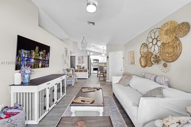 Spacious and renovated - two-bedroom, two-bath villa featuring - photo 4