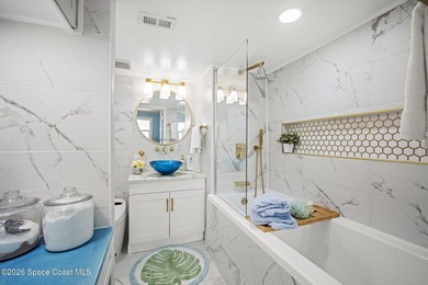 Completely reimagined 2-bedroom, 2-bathroom coastal residence - photo 21