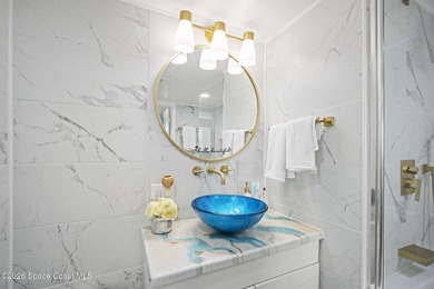 Completely reimagined 2-bedroom, 2-bathroom coastal residence - photo 22
