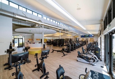 Welcome To This Beautifully Updated 2 Bedroom 2 Bathroom Condo - photo 33