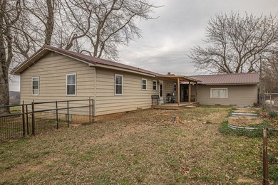 (private lake, pond, creek) Home For Sale in Winslow Arkansas