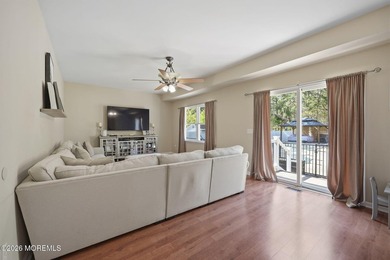 Welcome to this beautifully maintained custom Colonial tucked - photo 12