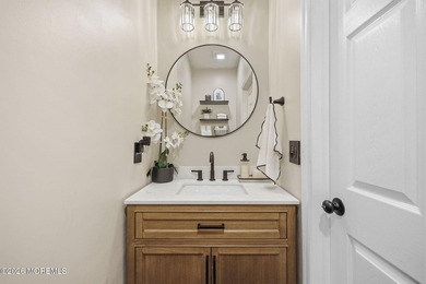 Welcome to this beautifully maintained custom Colonial tucked - photo 16
