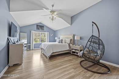 Welcome to this beautifully maintained custom Colonial tucked - photo 18