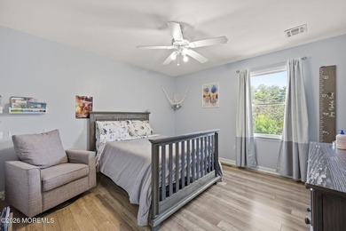 Welcome to this beautifully maintained custom Colonial tucked - photo 28