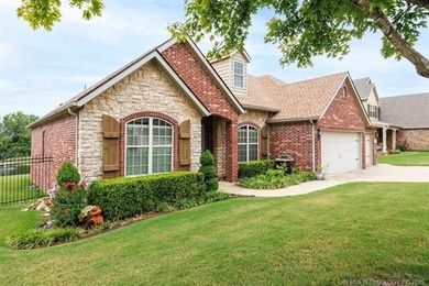 (private lake, pond, creek) Home For Sale in Bartlesville Oklahoma