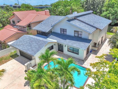 Lake Home For Sale in Plantation, Florida