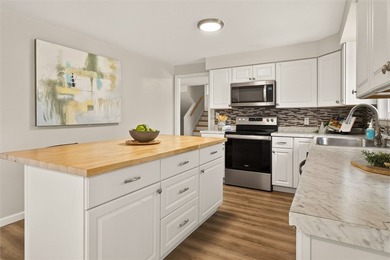 Welcome home to this spacious and well-maintained 3-bedroom, 1 - photo 13