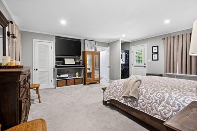 Welcome to this charming 4 bedroom 2 bath house in the heart of - photo 16