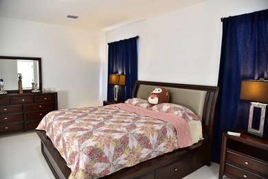 BACK TO SCHOOL SPECIAL: Beautifully updated home near top rated - photo 16