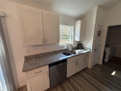 Come see this practically brand new 3/2 beautiful Frame Home - photo 19