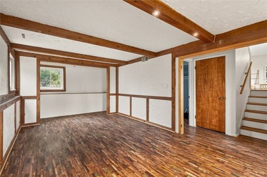 Welcome home to this spacious and well-maintained 3-bedroom, 1 - photo 30