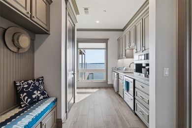 True luxury is walking out your back door and stepping straight - photo 31