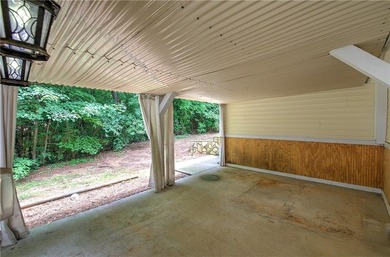 Tucked away on a quiet dead-end street just minutes from town - photo 42