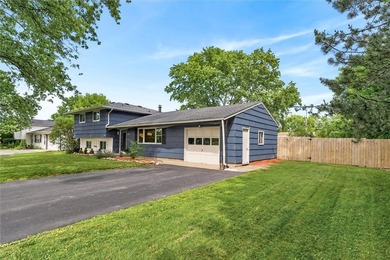 Welcome home to this spacious and well-maintained 3-bedroom, 1 - photo 43