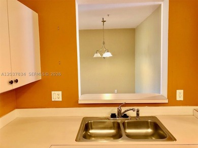 Beautiful waterfront view unit. Located in a quiet and great - photo 5